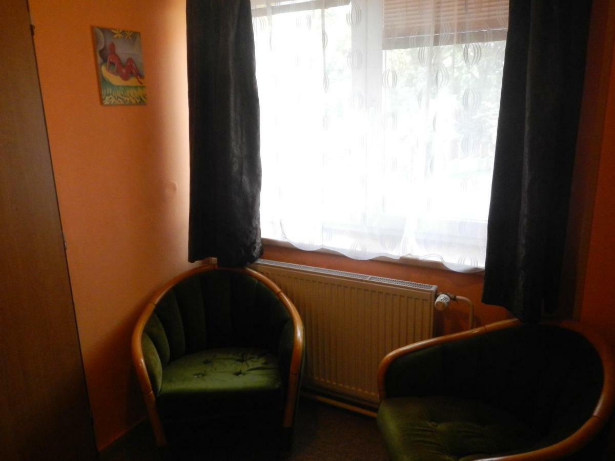 Apartmany Sarka Ujezd U Hradce Kralove Hradec Králové Exterior foto